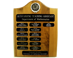 plaque (c) UCR